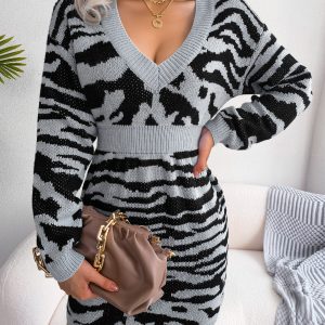 Women Fashion Tiger Print Lantern Sleeve Cinched Sweater Dress