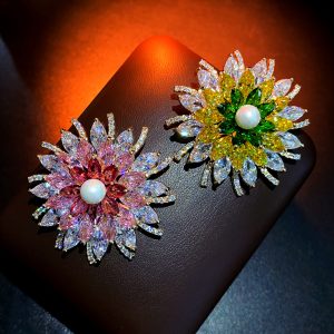 Large-Carat Colored Zircon Pearl Lotus Brooch
