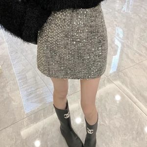 Women's Fashionable Beaded High-Waisted Sheath Skirt