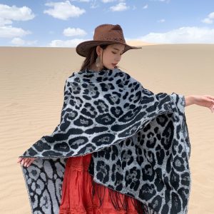 New Leopard-Print Tassel Shawl AutumnWinter Travel Faux Cashmere Knitted Scarf