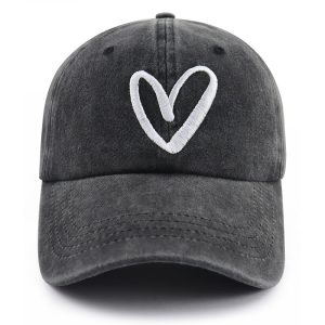 Love Heart Embroidered Baseball Cap Adjustable Unisex Dad Hat Cute Valentine's Day Birthday Honeymoon Gifts For Girlfriend Boyfriend