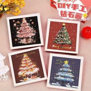 Christmas Little Gift Diamond Handcrafted Decorative Painting