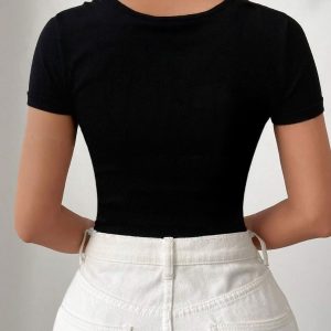 Womens Asymmetrical One-shoulder Twisted-design Short-sleeve Figure-hugging Bodysuit